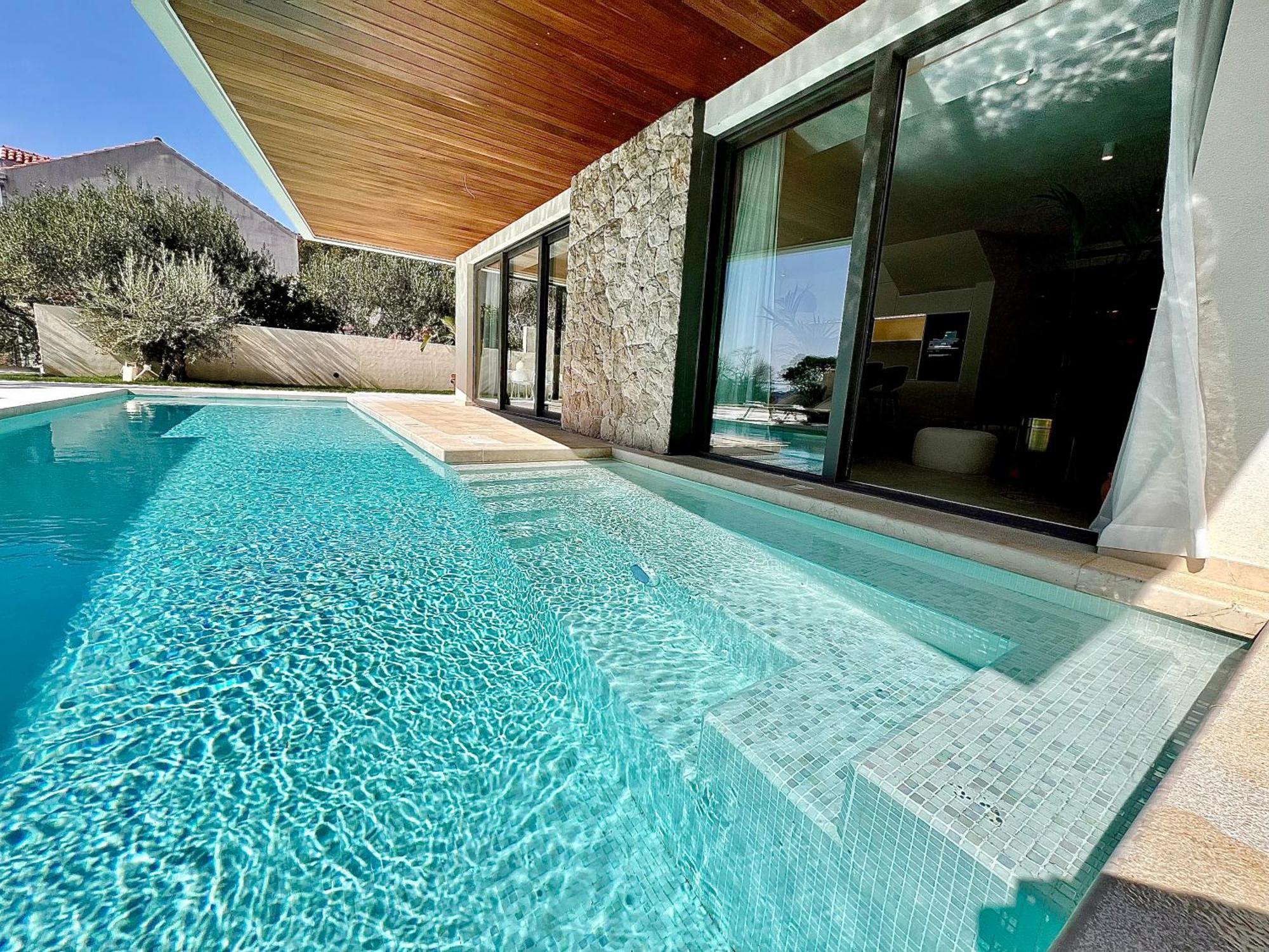 & - Of 5 Star Vila Dubrovnik