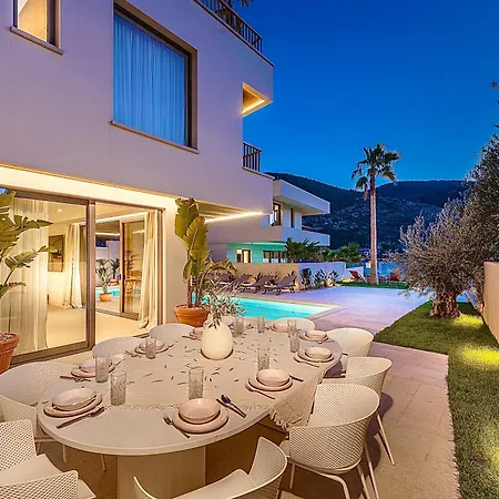 Villas & Spa Dubrovnik - Resort Of 5 Star Villas Exterior photo