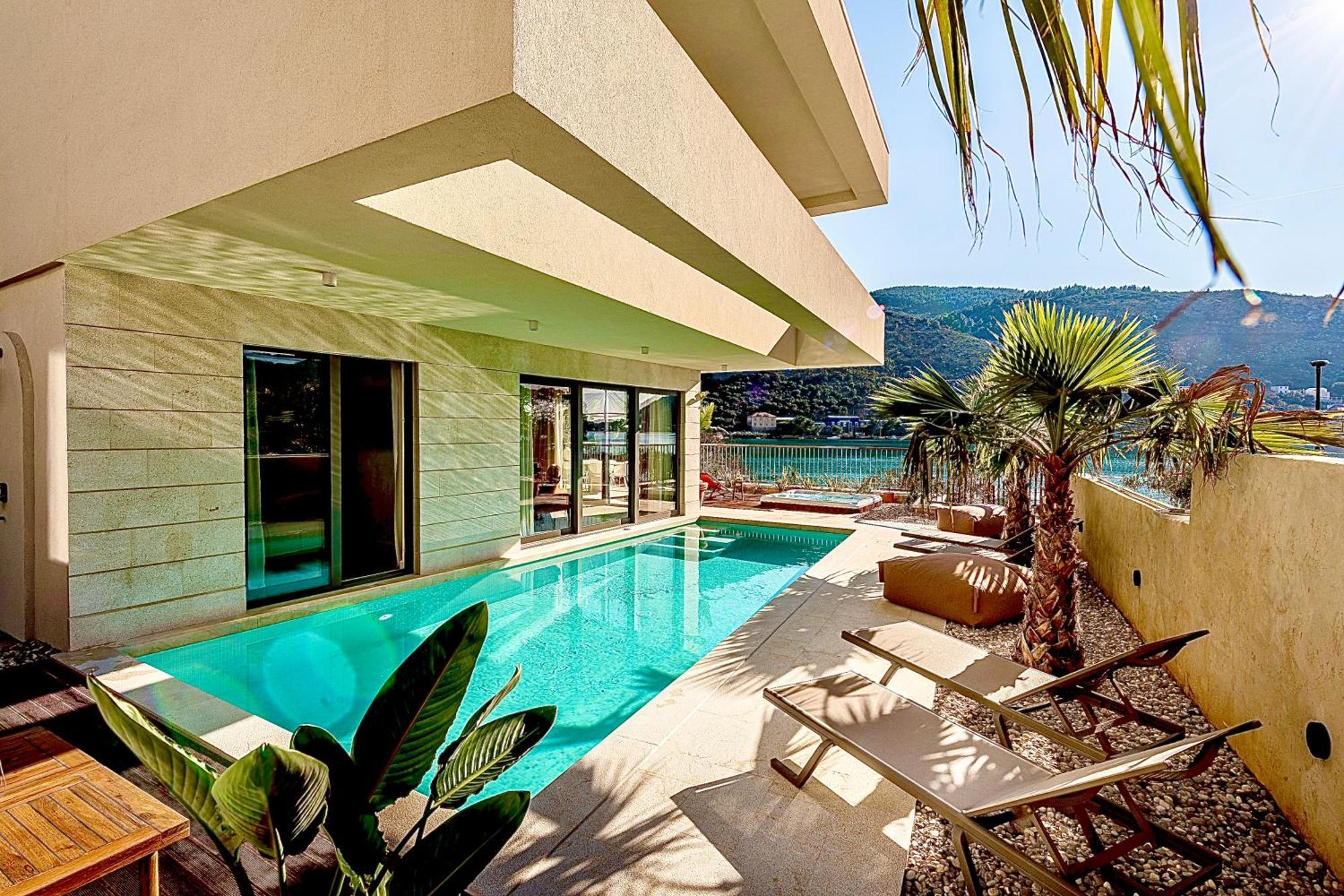 Villa & - Of 5 Star